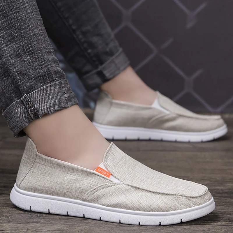

Mans footwear Casual shoes men Slip-on Light weight Lazy shoes Nonslip Social Shoes Classic Mans footwear