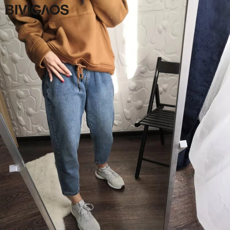 buckle boyfriend jeans