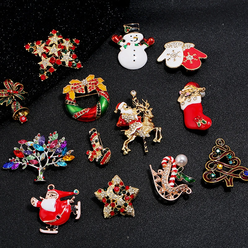 

Christmas Brooches Multi Styles Christmas Series Small Charms Pendant DIY Crafts Jewelry Cartoon Accessories Xmas Tree Hang