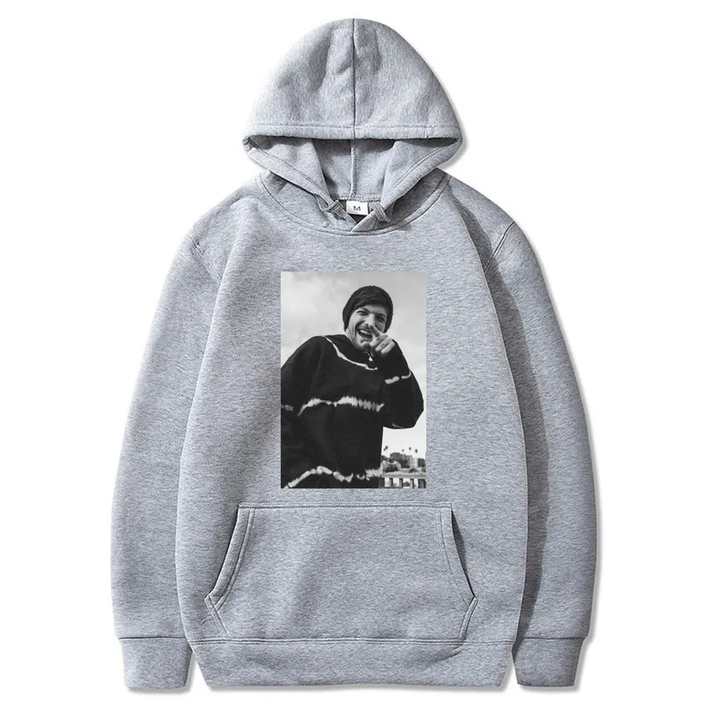 LOUIS TOMLINSON HOODIE A TEMA