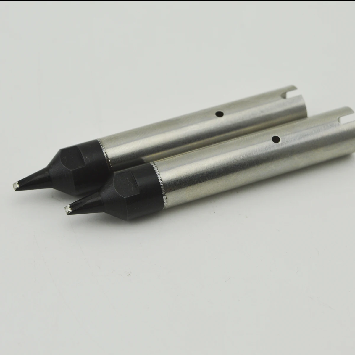 

Hot Replacement Soldering Iron Tips for QUICK 900G 16DV1 Lead Free Solder Iron Welding Tools Rework Soldering Station Wholesale