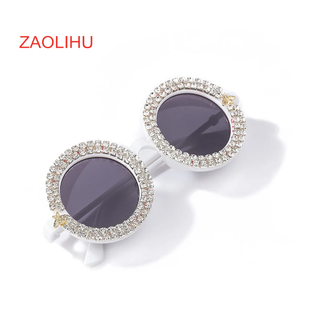 Женские круглые солнцезащитные очки с бриллиантами милые для взрослых белого