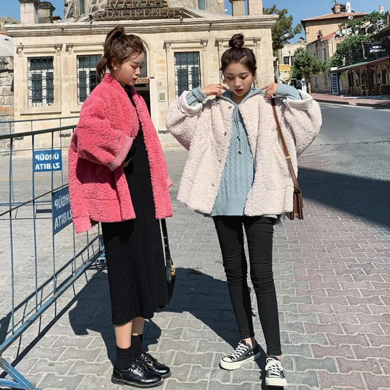 

Photo Shoot CHIC Sweet Lamb Plush Rose Red Single Breasted Short-height Best Friend Woolen Jacket