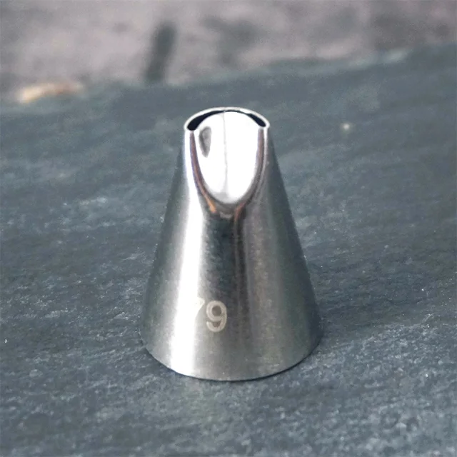#79 80 81 Small Size Chrysanthemum Cake Tips Decorating  Cupcake Decorating Tools Stainless Steel Piping Nozzles Pastry Tools 3