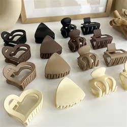 Sweet Solid Color Hair Clip For Women Girls Hair Claw Chic Barrettes Claw Crab Hairpins Styling Fashion Hair Accessories