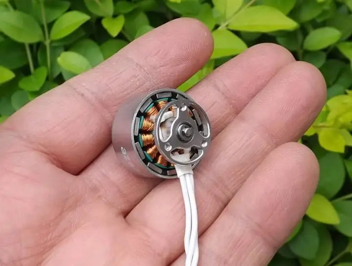 Бесщеточный микро двигатель 2206 1800KV для yuneec breeze 4K сменный дрона оригинальная