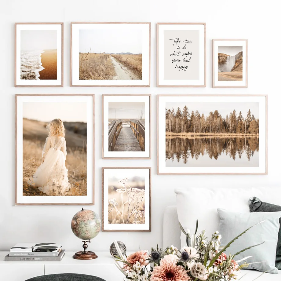 Настенная картина на холсте Девушка морской пляж мост дорога осенний лес для