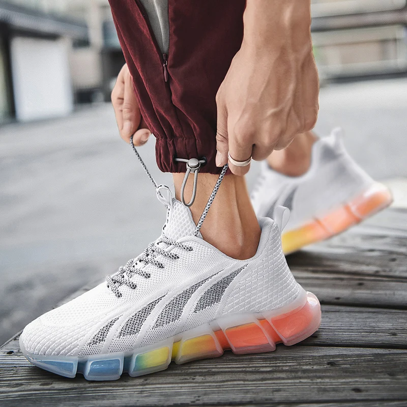 Модная мужская обувь для бега Корейская версия светоотражающей летящей тканой