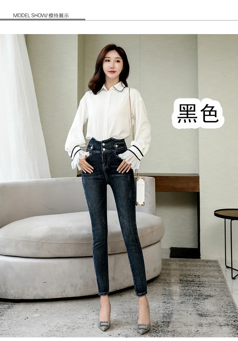 11702786994_1933828105