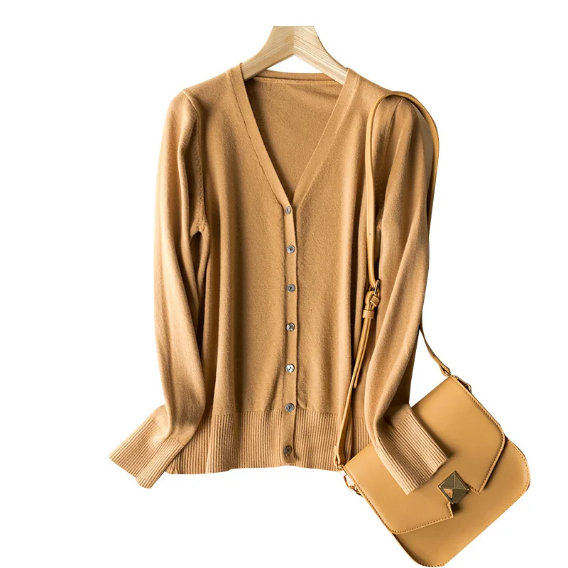 New Cashmere Cardigan Women's V-Neck Loose Korean Joker Short Sweater Knitted Cardigan Jacket for Fall/Winter 2019 New Cashmere Cardigan Women's V-Neck Loose Korean Joker Short Sweater Knitted Cardigan Jacket for Fall/Winter 2019
