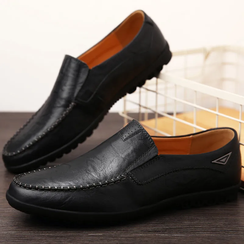 

[Real cowhide] Men's casual leather shoes with soft sole and velvet peas shoes