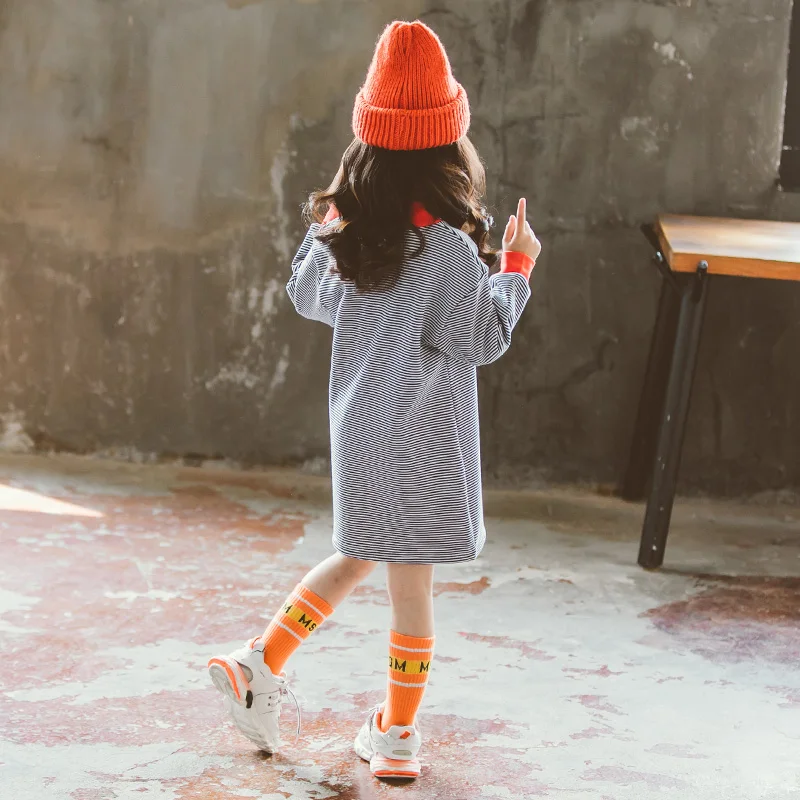 Коллекция года, зимние изысканные наряды для девочек, sudadera mujer свитер для малышей Длинные Топы в полоску с высоким воротником для девочек, толстые рубашки с флисовой подкладкой