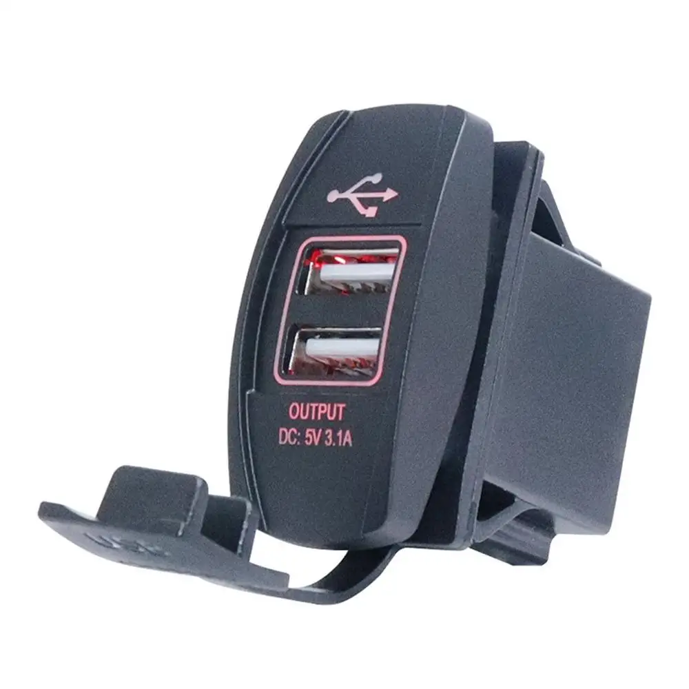 Авто Универсальный 5V 3.1A Dual USB Мощность разъем адаптера Зарядное устройство с светодиодный светильник для мобильного телефона планшета навигатора - Название цвета: Red