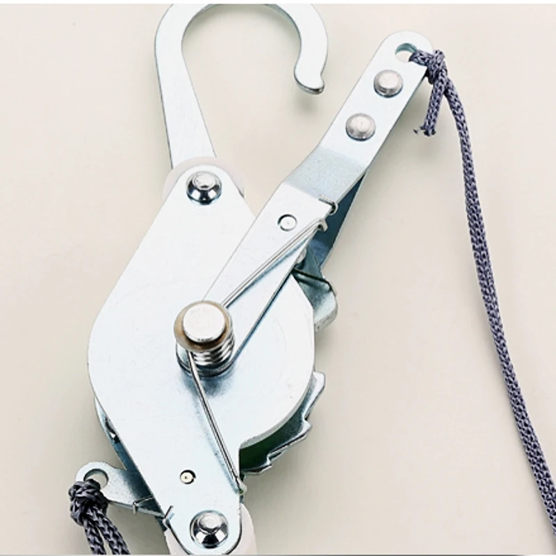 Over Door Cervical Traction Complete Kit Chiropractic Adjustment Therapy Pain Relief Hanging Neck Traction Device YC101