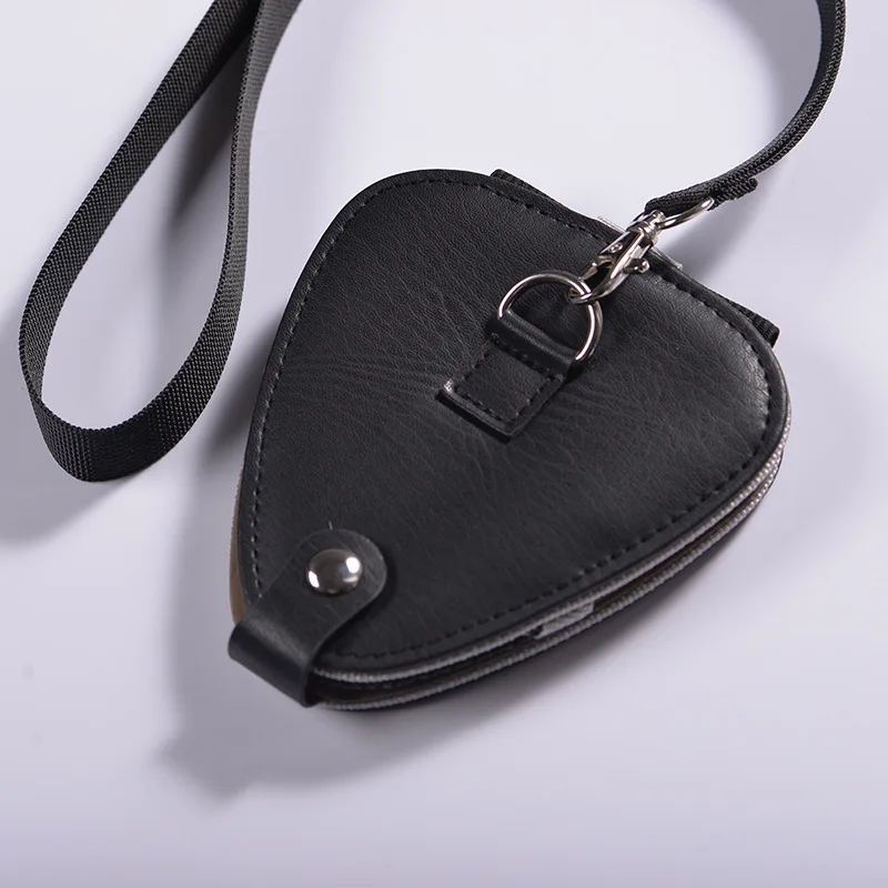 Universal Musical Guitar Picks Leather Bag Plectrum Storage Ukulele Pick Clip Pocket
