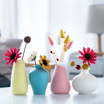 

Nordic Small Vase Ceramic Simple Modern Creative Art Vase Desktop Decoration Crafts Decoracion Hogar Home Bedroom Decor DA60HP