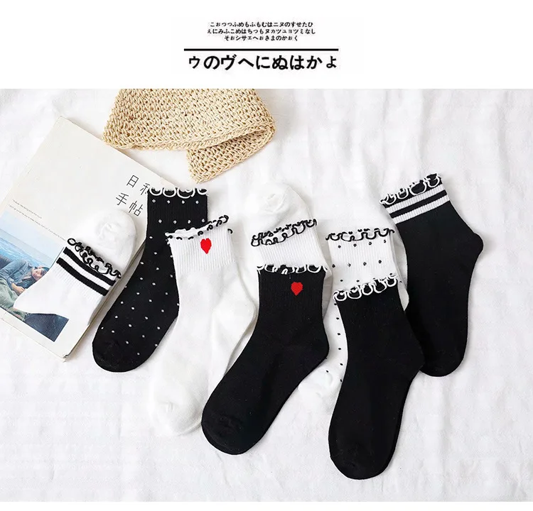 Однотонные носки с принтом сердца Спортивные Повседневные женские хлопковые кружевные носки Японский милый уличный стиль Дышащие