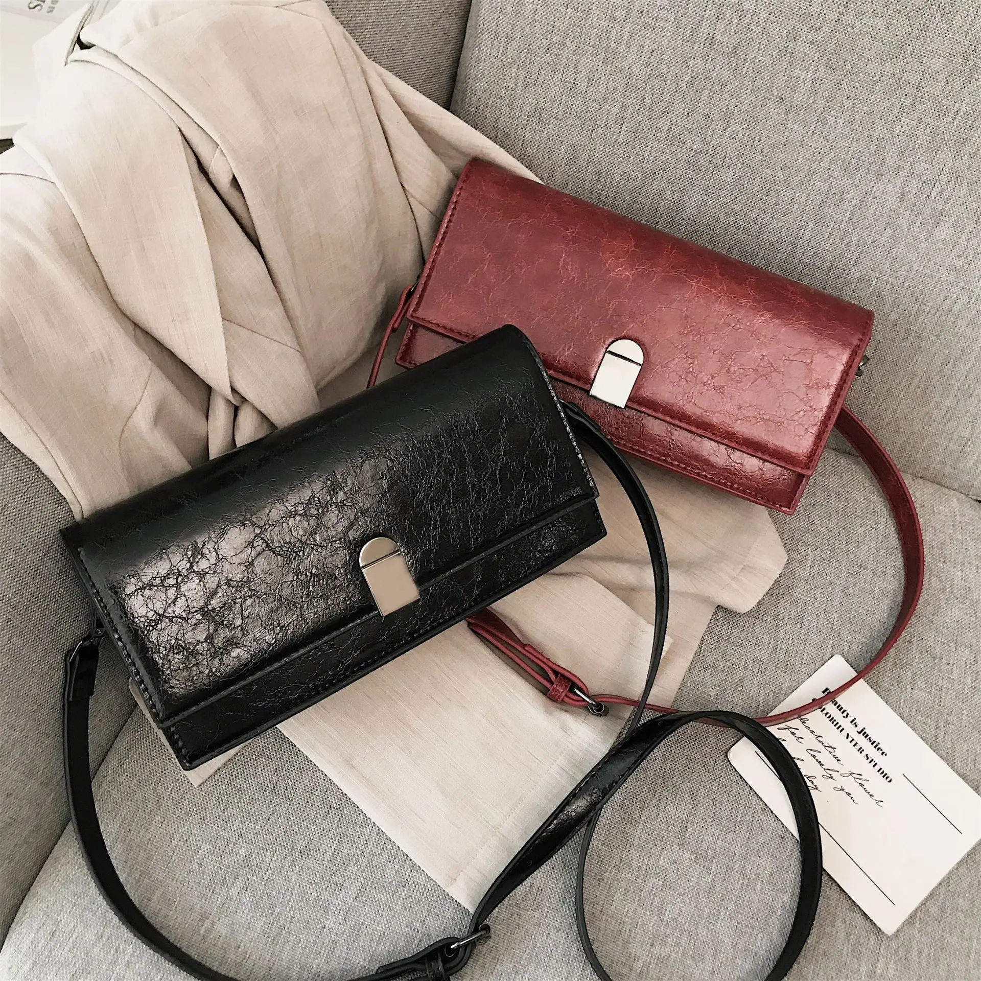 

France Non-mainstream Western Style WOMEN'S Bag Autumn And Winter New Style Korean-style chao wang Red Square Sling Bag Retro Ve