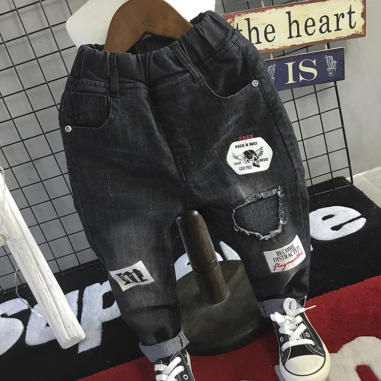 Ins2019/Новые Стильные Детские Модные хипстерские джинсы в Корейском стиле с дырками для мальчиков Стрейчевые штаны модные T614