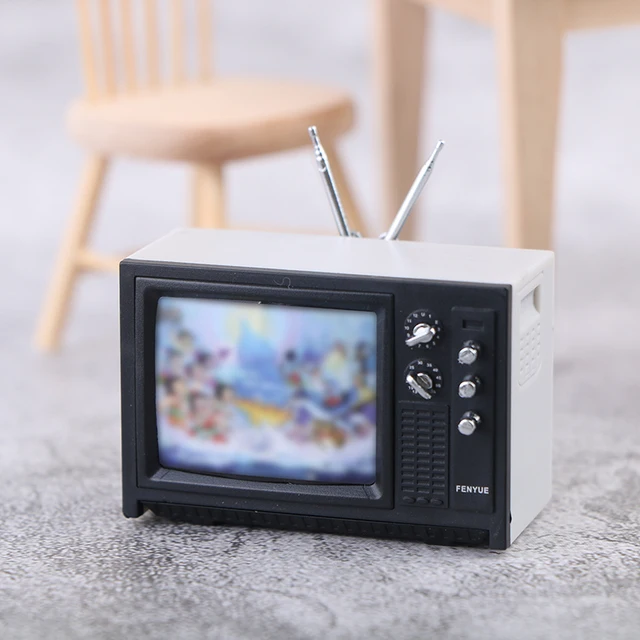 Retro Mini Portable TV Television Watch TV Dollhouse Scene ob11 Model Miniature TV Model Toys 3