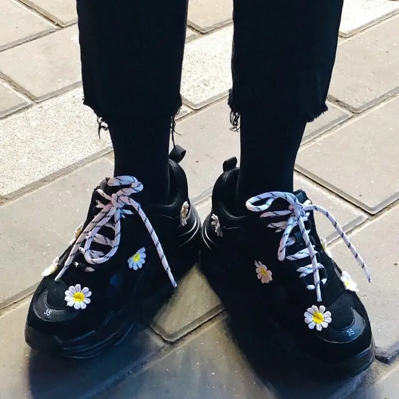 YRRFUOT/женские кроссовки; удобная женская трендовая обувь из сетчатого материала на шнуровке; обувь для отдыха; сезон весна; zapatos mujer; повседневная обувь для женщин
