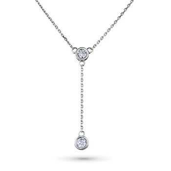 

Necklace made of white gold with diamonds