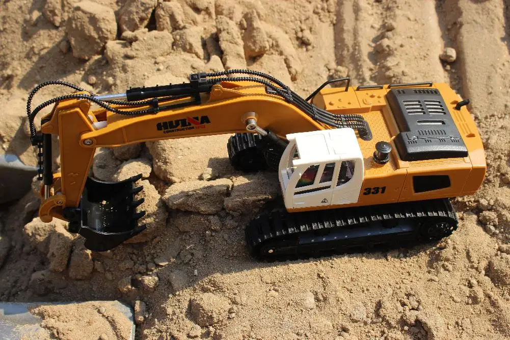 RCtown HuiNa игрушки 1331 1/16 2,4G 9CH электрический Rc экскаватор инженерные копания модель грузовика