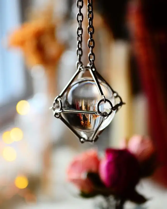 

Crystal Cage Necklace -Natural Stone Jewellery - Healing Jewelry - Choker