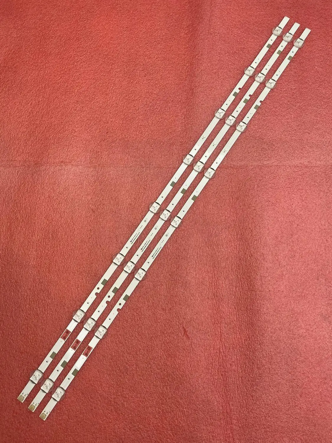 

New 3pcs 8LED LED backlight strip for Samsung UE40J5200AF V5DN-395SM0-R2 R3 BN96-37622A LM41-00144A 00121X 2015 SVS39.5 FCOM FHD