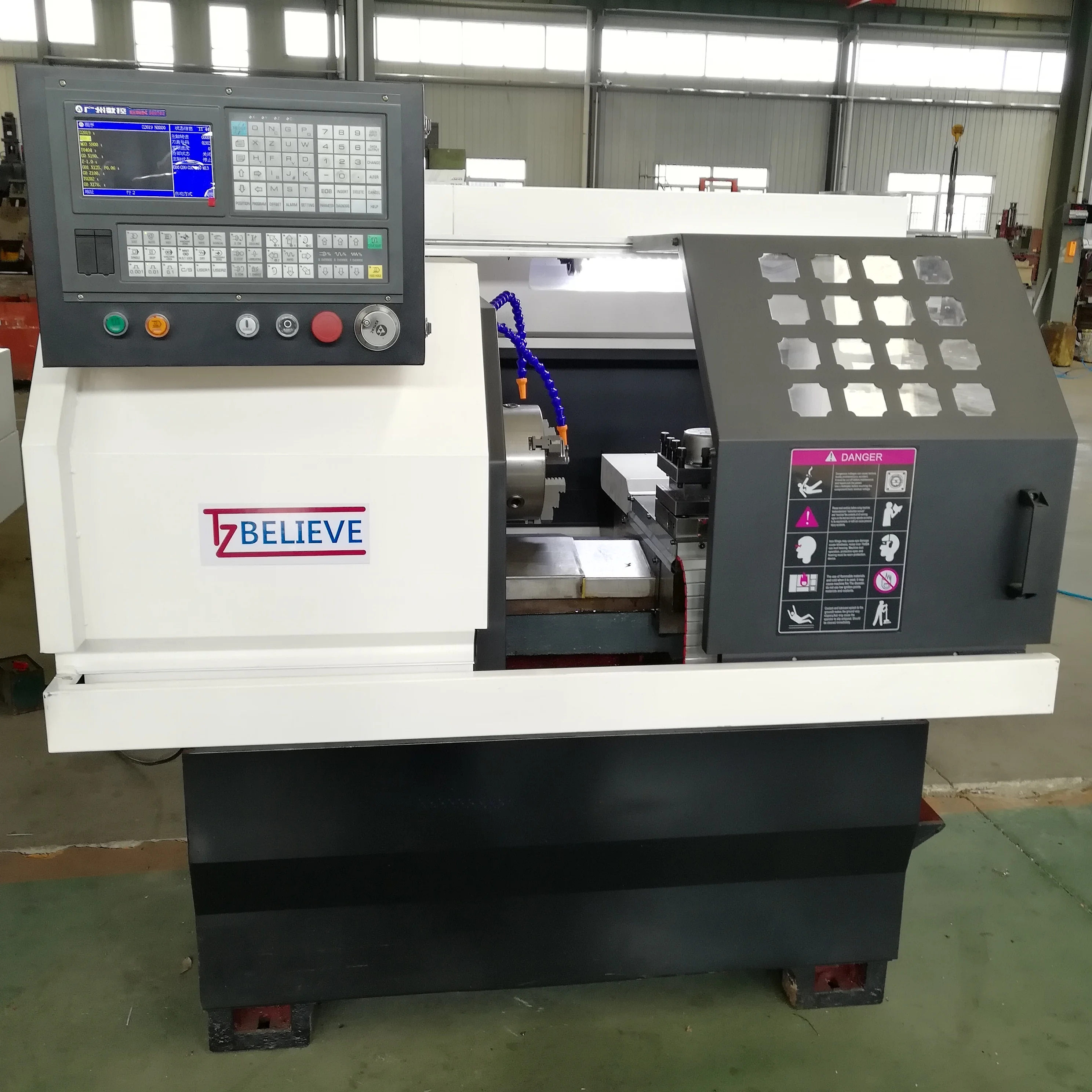 

TZC0626 CNC metal lathe machine high quanlity