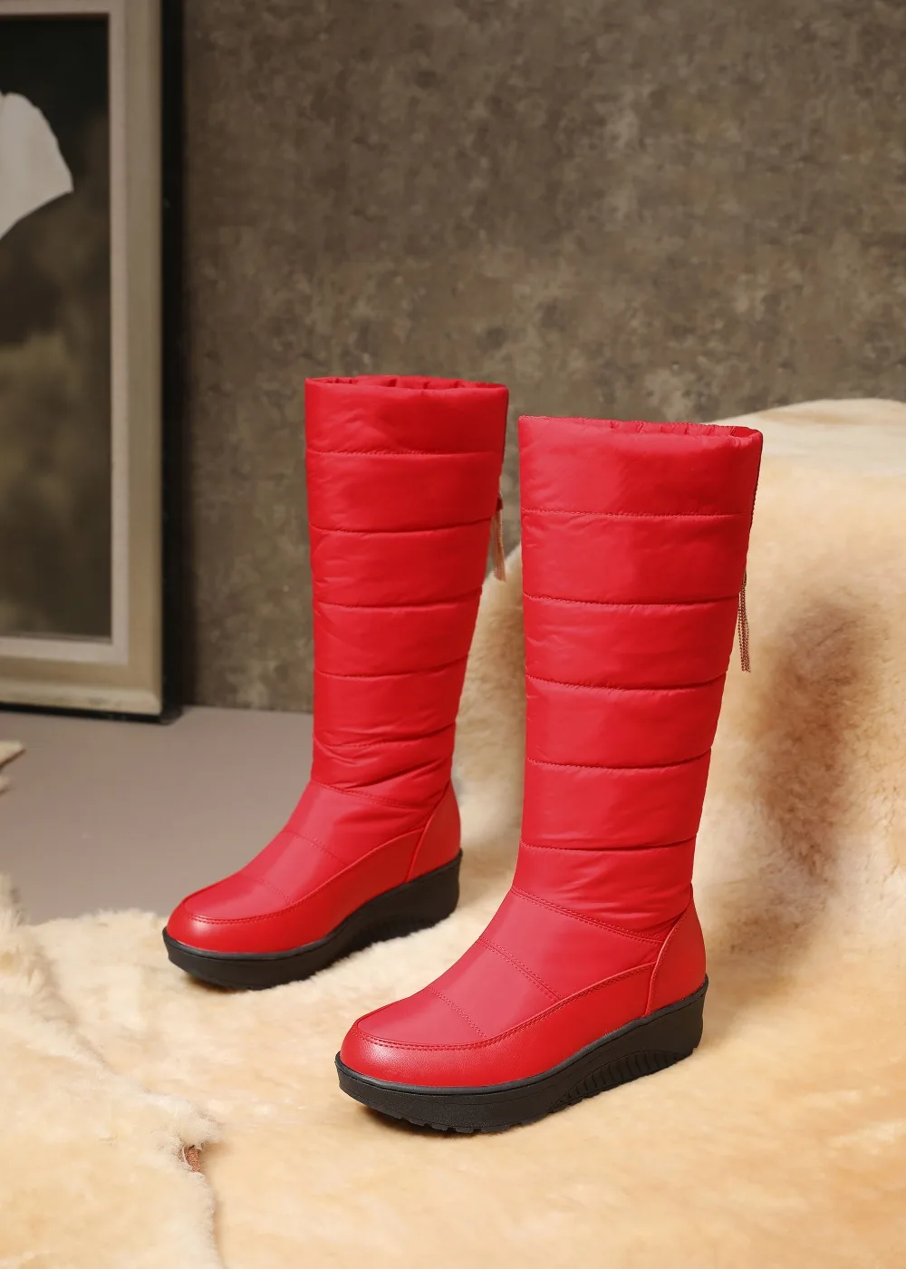 Г. Зимние ботинки высокие женские зимние ботинки плюшевая теплая обувь, большой размер 35-43, легкая одежда красная обувь на молнии для девушек женские популярные ботинки