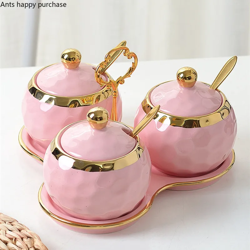 صندوق توابل أخضر وردي مع صينية