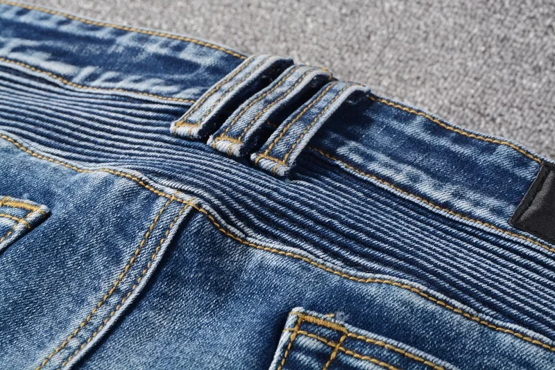 A108283 bike jeans 9