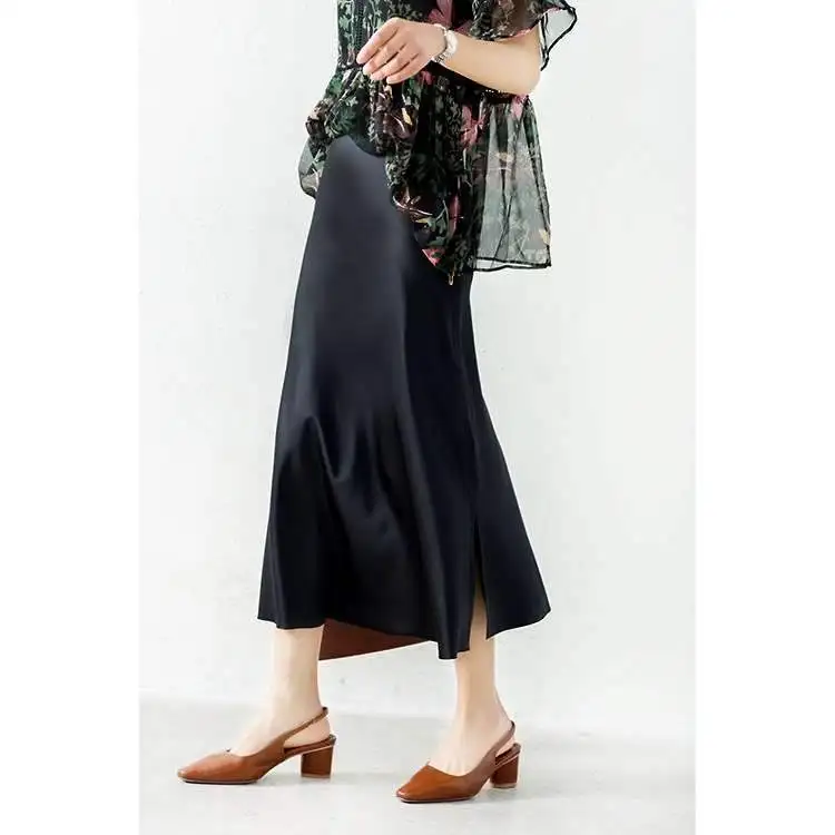 

High Quality Women Blue/Black Solid Color Acetate Satin Elastic High Waist Midi Skirt With Slits Detail
