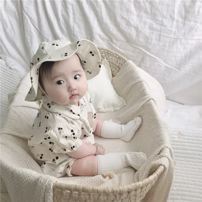 女の赤ちゃんの夏の桜半袖ワンピース綿の登山服子供子供のおならロンパース帽子スーツxb43 ロンパース Aliexpress