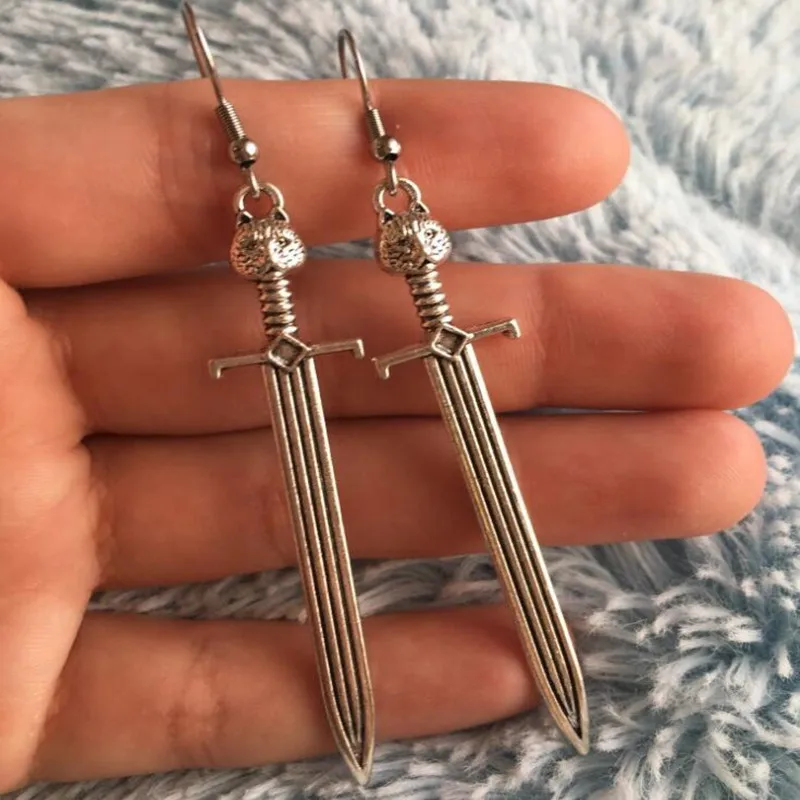 1 пара DIY кошачья голова меч очаровывает серьги для женщин подвески ювелирные