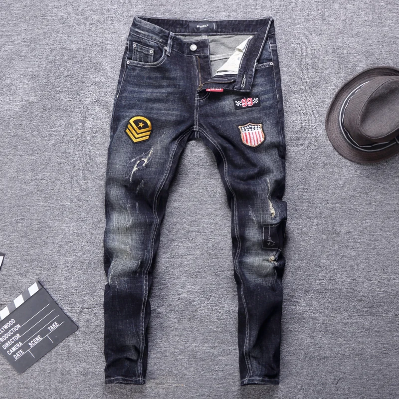 

Italian Style Fashion Men Jeans Patches Designer Ripped Jeans Men Vintage Designer Denim Pants Streetwear Hip Hop Jeans Homme