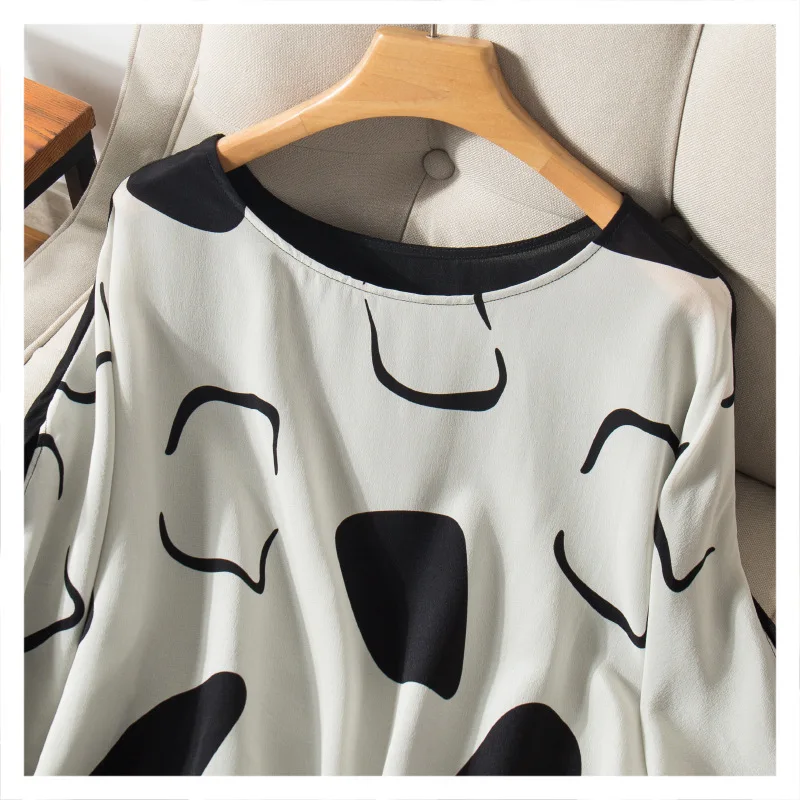 Silviye Bat Sleeve Loose Silk Top Women's Waist