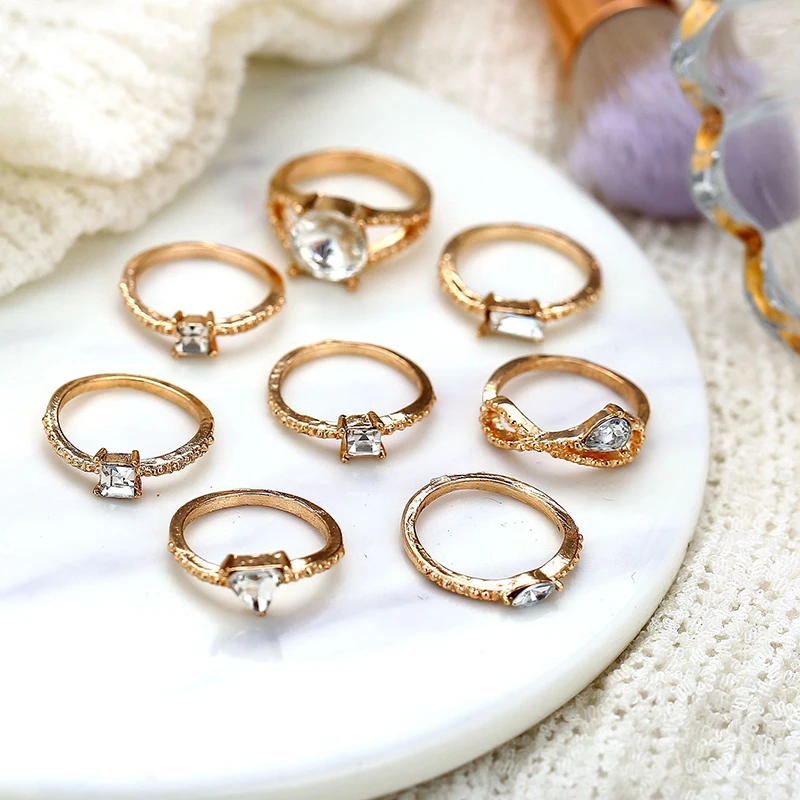 9359785001_793437558