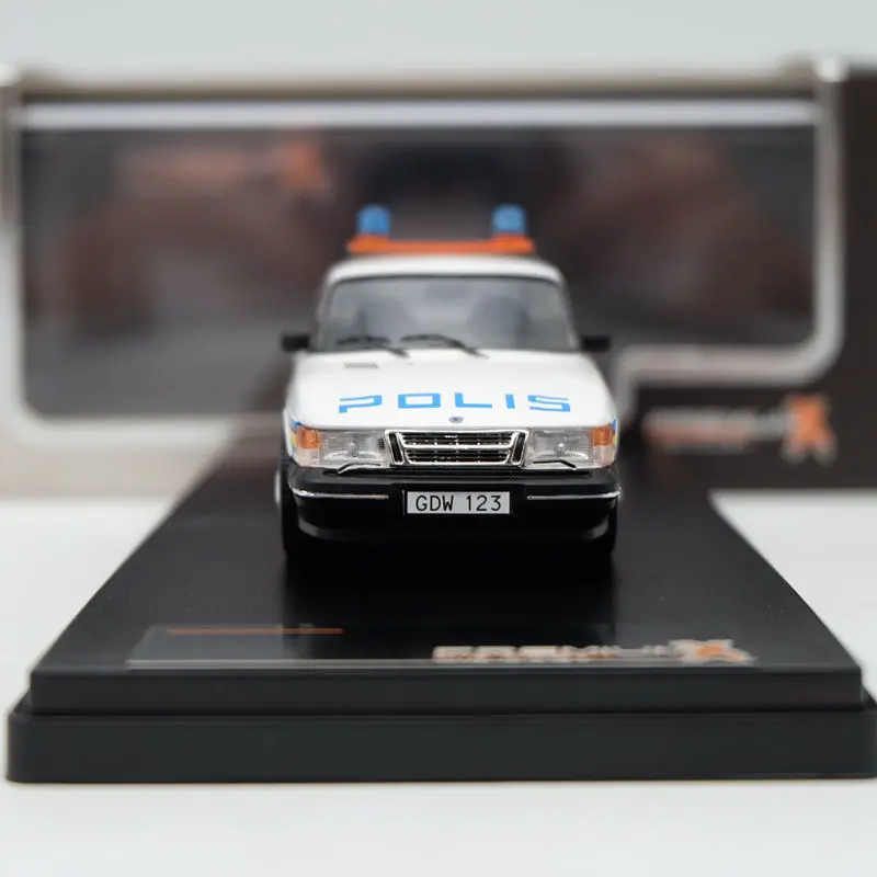 Премиум X 1/43 для SAAB 900i шведская полиция 1987 PRD450 литье под давлением модели