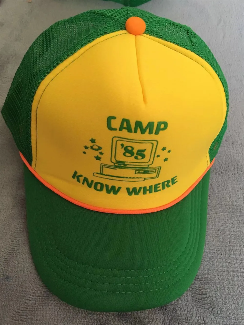 

Stranger Things 3 Dustin Baseball Hat Retro Mesh Trucker Adult "Camp Know Where" Green Yellow Cap Blue Cosplay