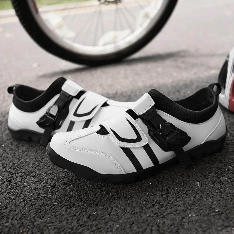 

New Style Couples Profession Lock-Free Power Cycling Shoe Lightweight Breathable Highway Climate Control in Case of Light-Induce