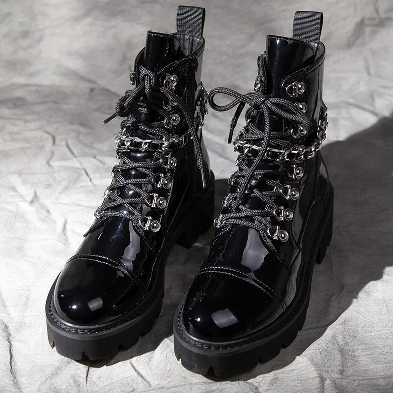 

Handsome Boots Woman England Short Boots Cool Locomotive Boots