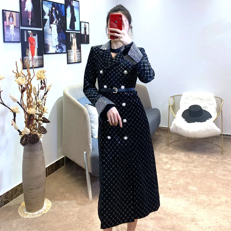 Модное тяжелое бархатное пальто для женщин с расклешенными рукавами и стразами, тонкое двубортное длинное пальто