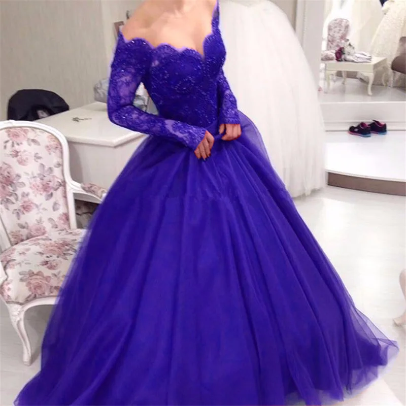 2020 Elegant Ball Gown Lace Purple Prom 