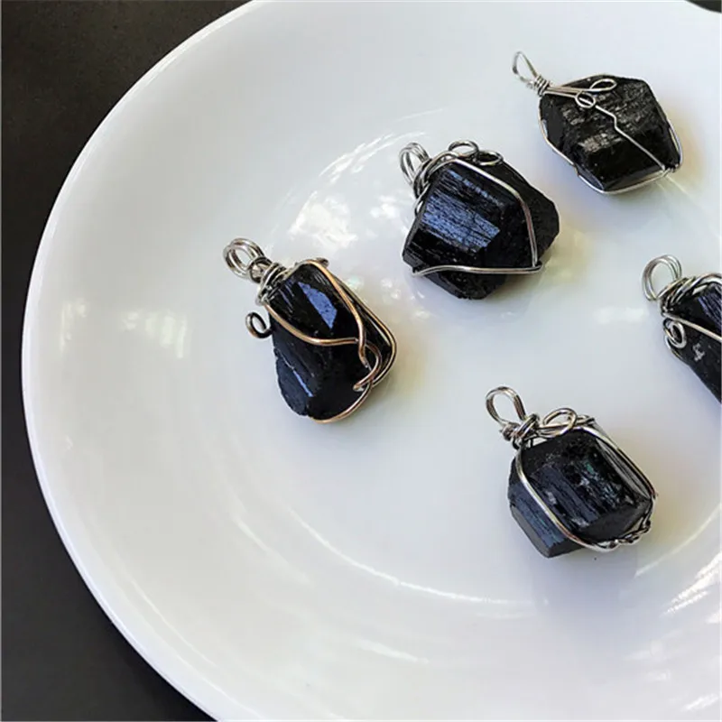 

Wholesale natural black wire tourmaline points necklaces raw crystal jet stone pendants