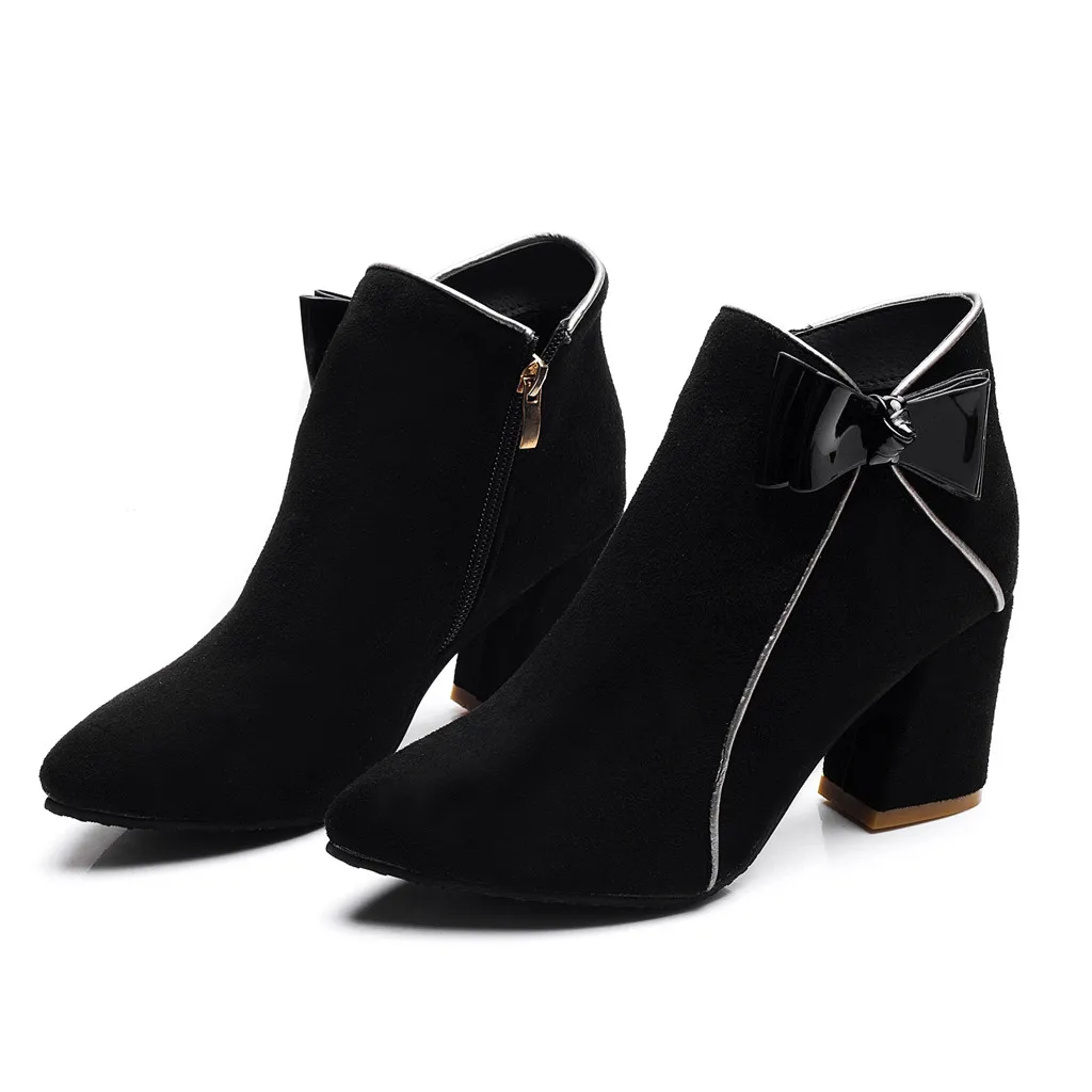 Ботинки Новинка сезон осень зима женская однотонная Байкерская обувь на молнии