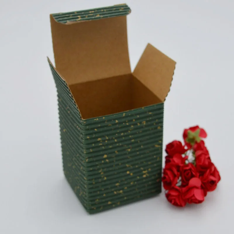 

50pcs/lot Tea Packaging Box Wedding Brown/Red/Green Kraft Paper Box Birthday Party Gift Boxes Candy Cookies Packing Boxes
