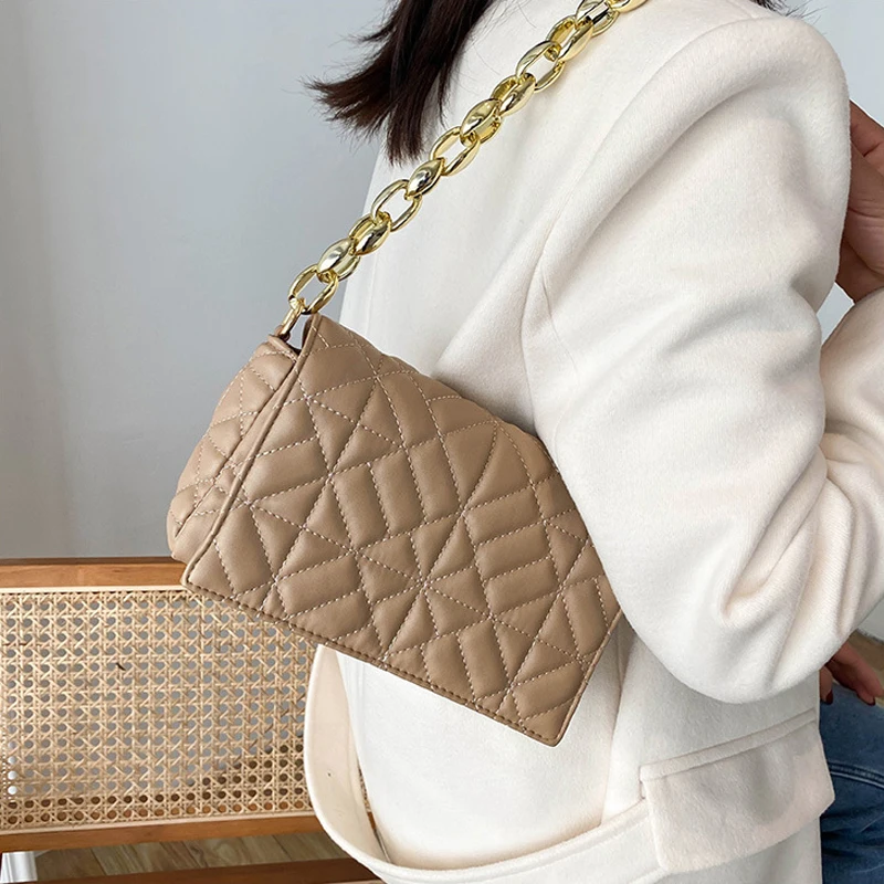 2022 Модна карирана чанта през рамо Чанти за подмишници с дебела верига за жени Маркови дизайнерски чанти и портмонета Дамски кръстосани чанти