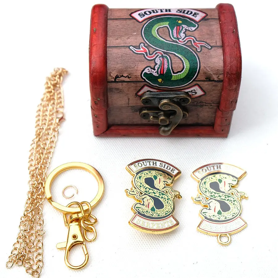 

2pcs/lot Riverdale Zinc alloy badge pins South Side Serpents Chest pin keychain necklace for clothes backpack in wooden gift box